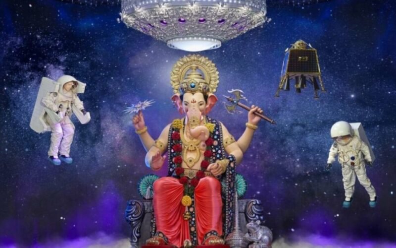 Ganesh Chaturthi is being celebrated with restrictions, Lalbaugcha Raja's darshan will be online