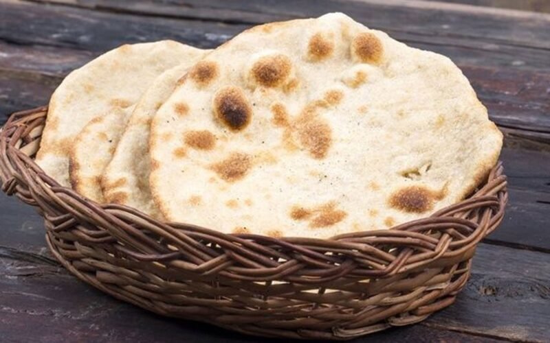 Do not order tandoori roti in restaurant, know the truth about it, you will be shocked