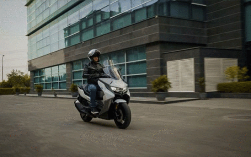 A delightful ride on the streets of the city, BMW launches maxi scooter in India
