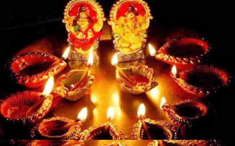 This is how to do Lakshmi Puja on Shubh Deepawali