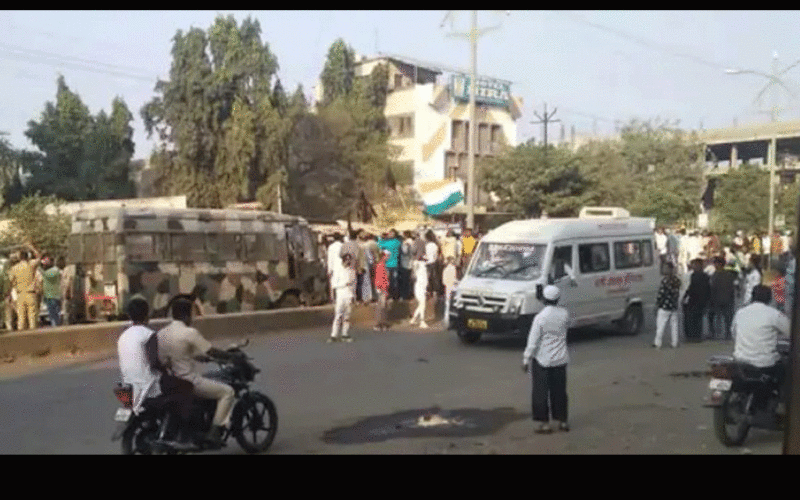 महाराष्ट्र के 3 जिलों में तनाव, Tripura violence के विरोध में निकाले गए जुलूस पर पथराव के बाद बिगड़ा माहौल
