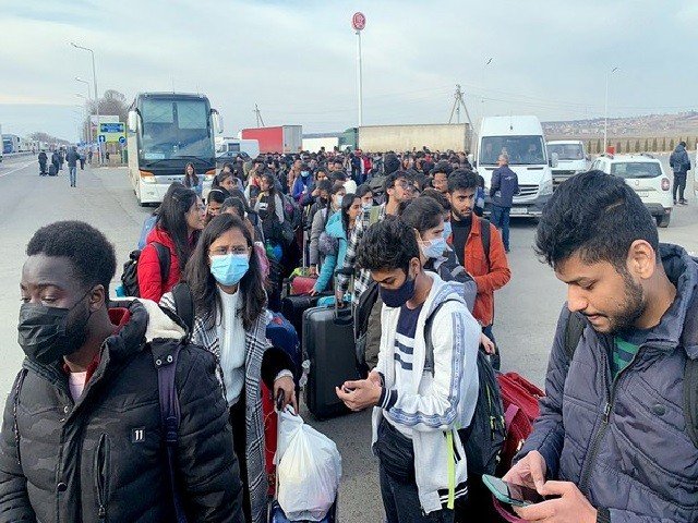 ऑपरेशन गंगा: सिंधिया बोले- आज 8 फ्लाइट से ​3726 छात्र आएंगे, भारतीयों को लेकर दिल्ली पहुंचे एयरफोर्स के 3 ग्लोबमास्टर
