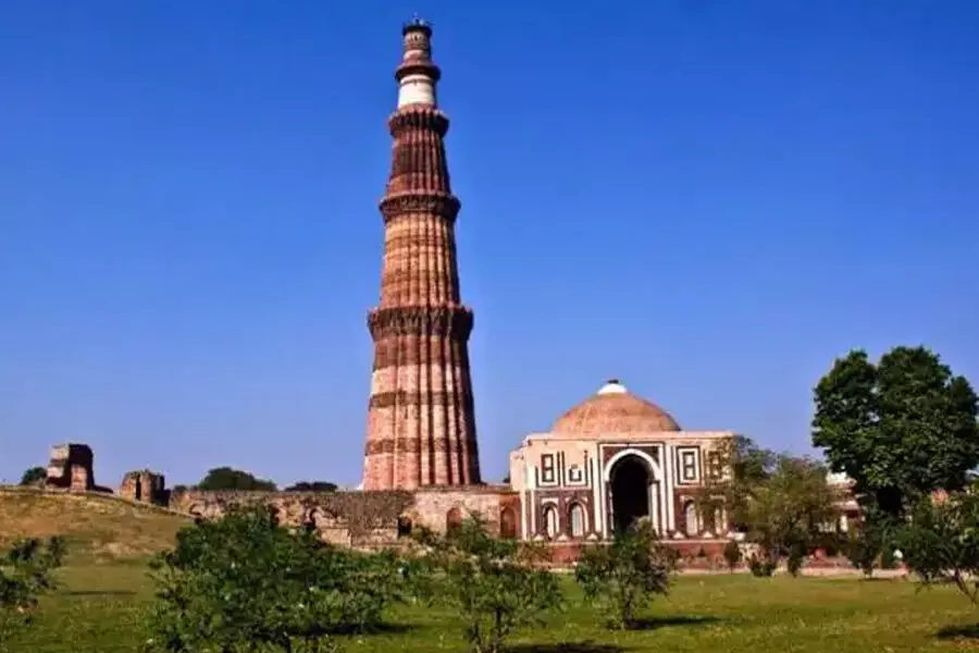 qutub minar