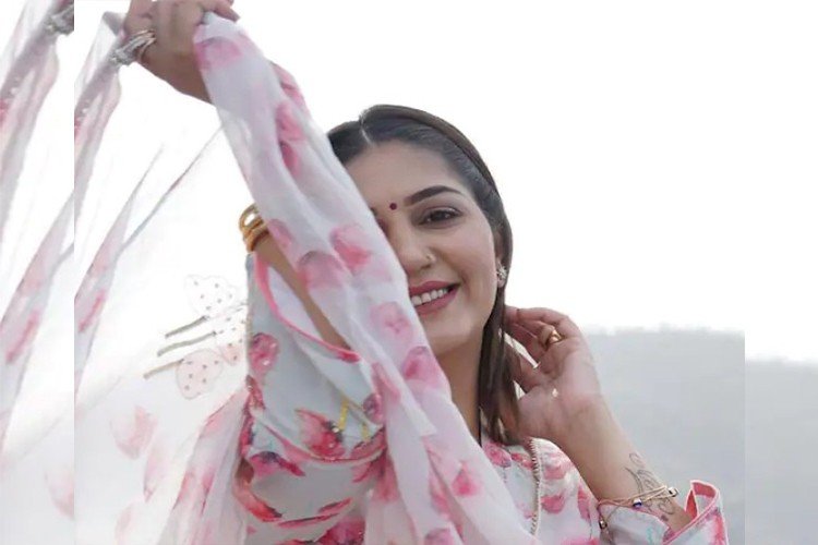 Arrest warrant issued against Haryanvi singer Sapna Chaudhary, know the whole matter