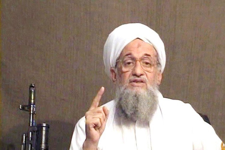 Al Qaeda leader Zawahiri was resting in the balcony, American ninja missile killed