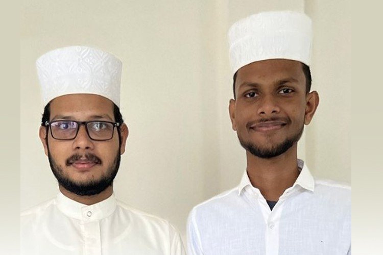 कट्टरता को जवाब: दो मुस्लिम छात्रों ने Ramayana पर ऑनलाइन क्विज जीता