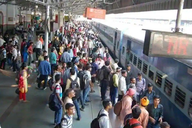 Railway's big gift on Chhath and Deepawali