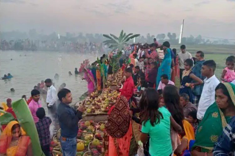 Chhath Puja:end festival devotee Arghya to rise sun﻿
