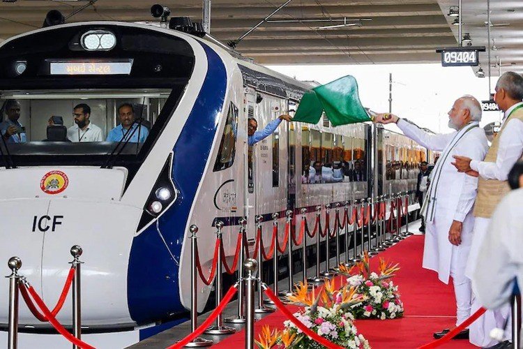 PM Modi will show the green signal to the 5th Vande Bharat Express