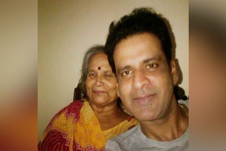 Manoj Bajpayee mother breathed her last in Delhi﻿