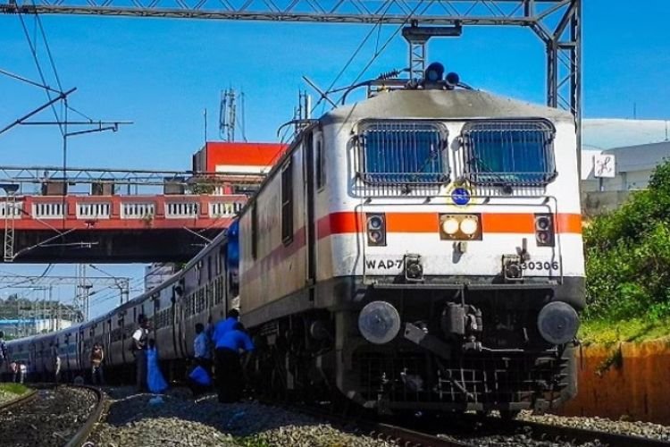 एक महीने तक चलने वाला गहन सुरक्षा अभियान चलाएगा Indian Railways